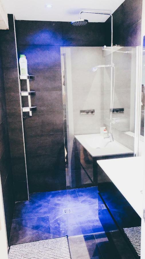 Apartamento Romantico Free Parking Area Wifi Сан-Себастьян Экстерьер фото